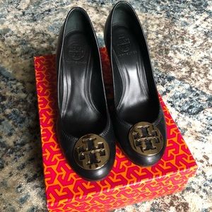 Tory Burch Sophie Wedge, Black 7.5